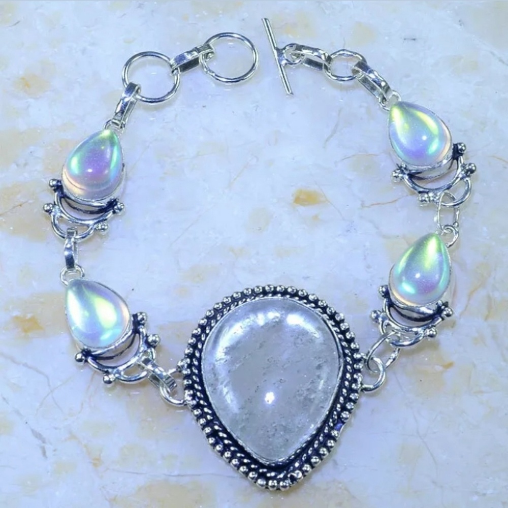 New Agate and Rainbow Topaz Silver Bracelet.